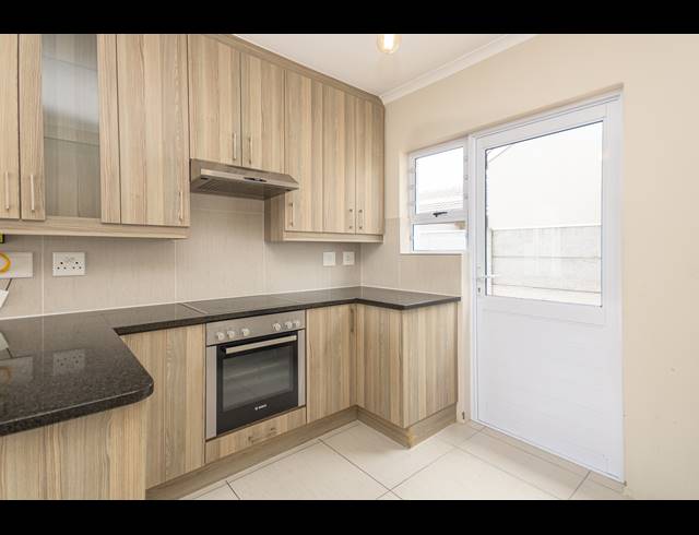 2 BEDROOM FREESTANDING SOLD IN SUNNINGDALE